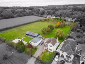 6 Rushton Avenue South Godstone